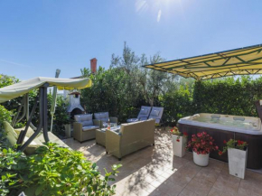 Holiday Home Nena by Interhome